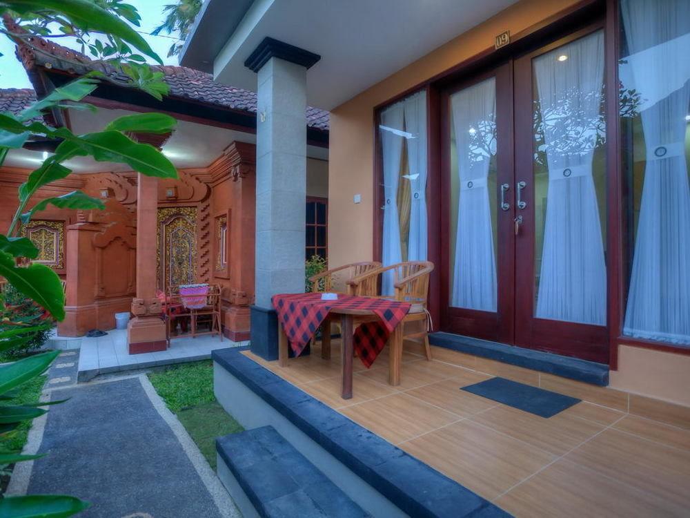 Kesumasari Wisma tamu 2*